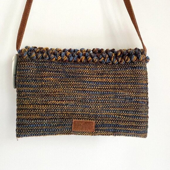 NWT  Nice Things by Paloma S. Knitted Texture Convertible Crossbody Clutch - Picture 4 of 9